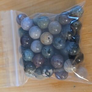 45 pcs. 12mm Indian Agate beads
